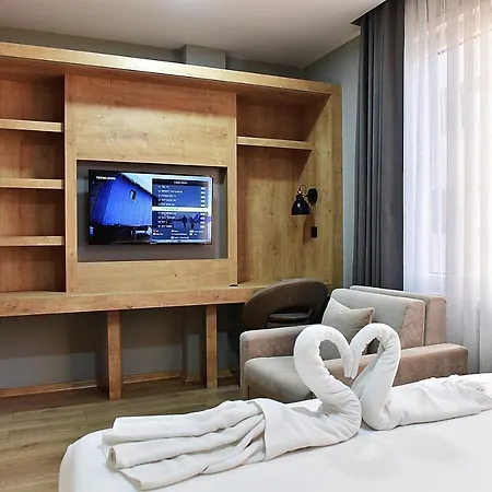 Ξενοδοχείο Kerthill 3*