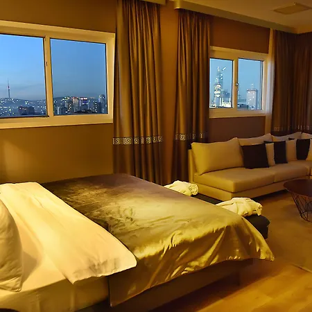 ホテル Kerthill 3*